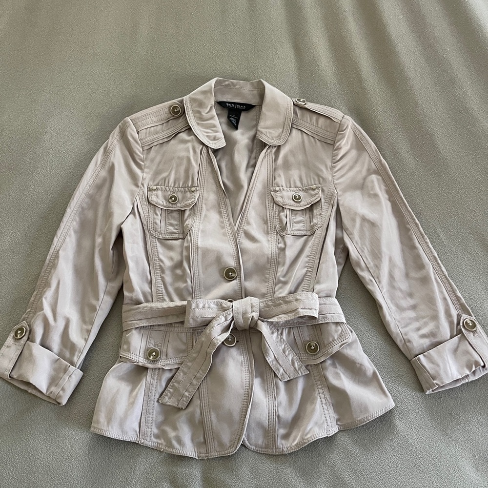 WHBM women’s lightweight belted jacket size 2.